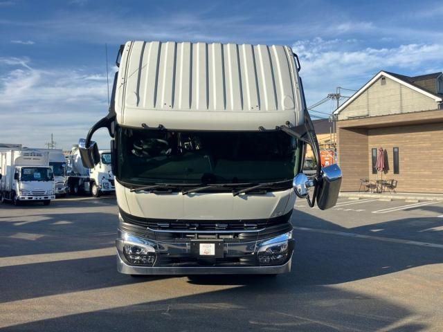 MITSUBISHI FUSOU SUPER GREAT 2025 Image 31