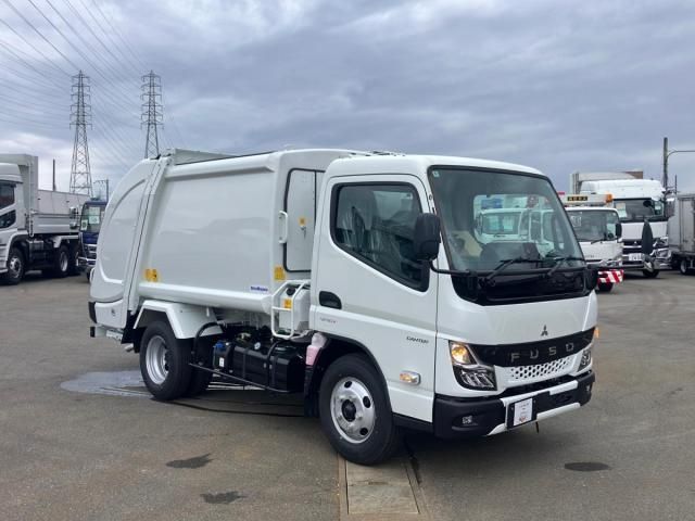 MITSUBISHI CANTER 2025 Image 31
