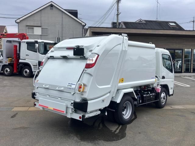 MITSUBISHI CANTER 2025 Image 31