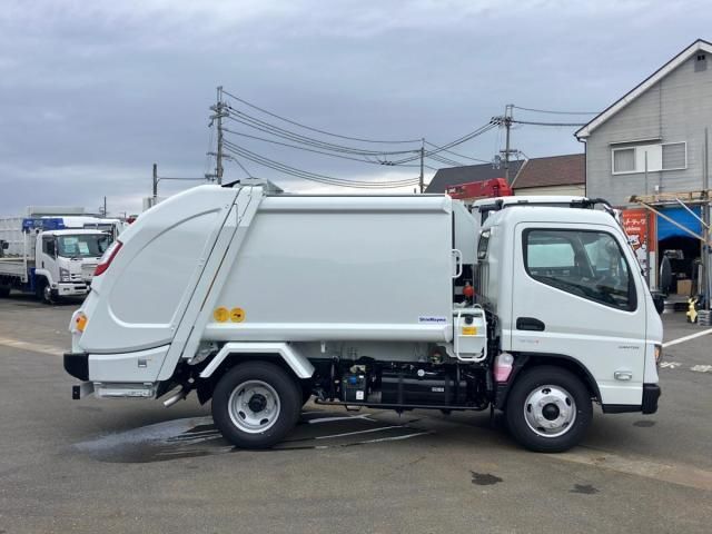 MITSUBISHI CANTER 2025 Image 31