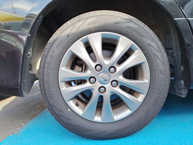 TOYOTA VOXY 2013 Image 31