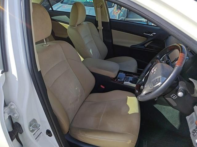 TOYOTA MARK X 2013 Image 31