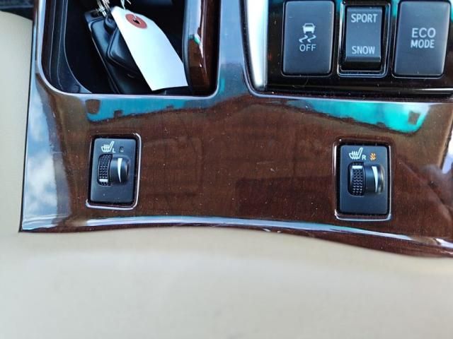 TOYOTA MARK X 2013 Image 31