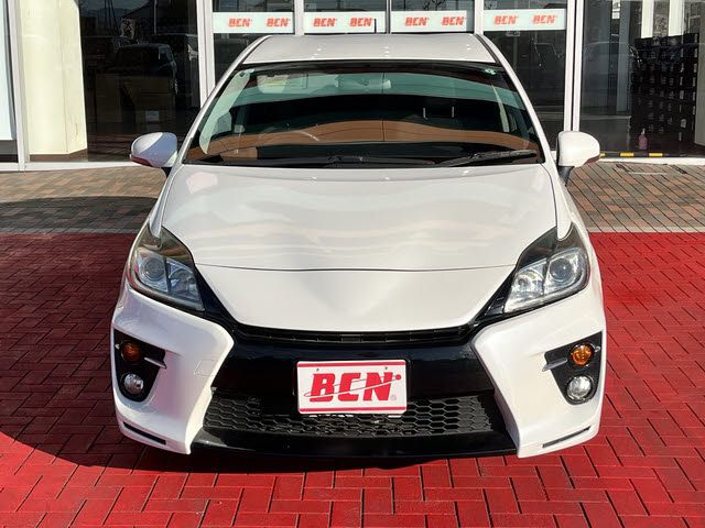 TOYOTA PRIUS 2015 Image 31