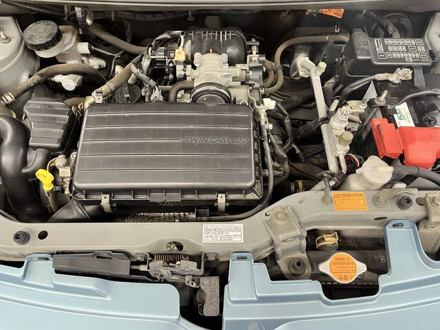 DAIHATSU MIRA GINO 2006 Image 31