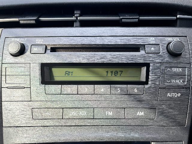 TOYOTA PRIUS 2014 Image 31