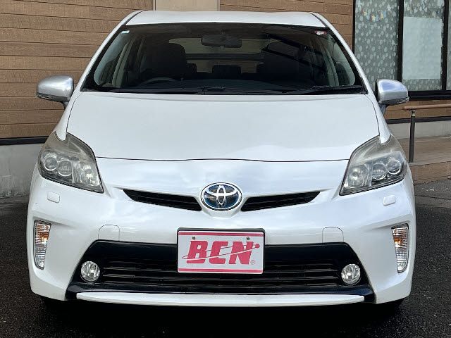 TOYOTA PRIUS 2014 Image 31