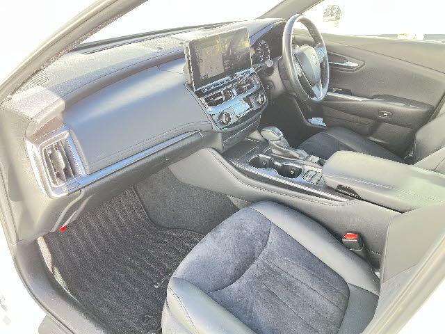 TOYOTA CROWN SEDAN HYBRID 2021 Image 31