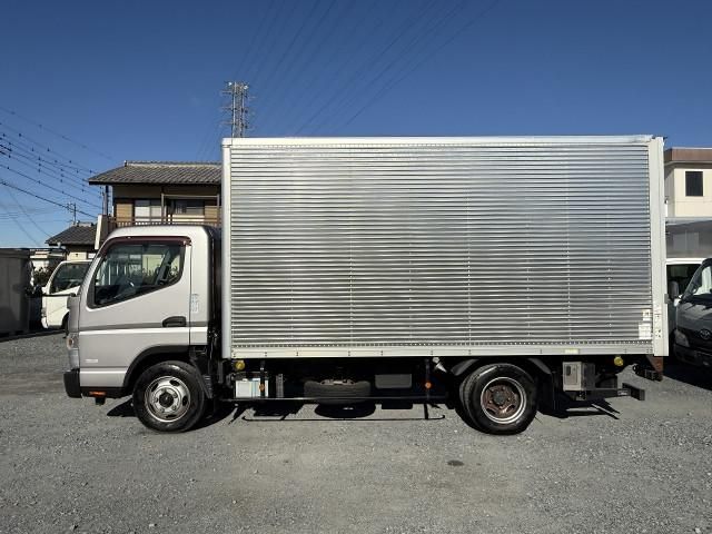 MITSUBISHI CANTER 2017 Image 31