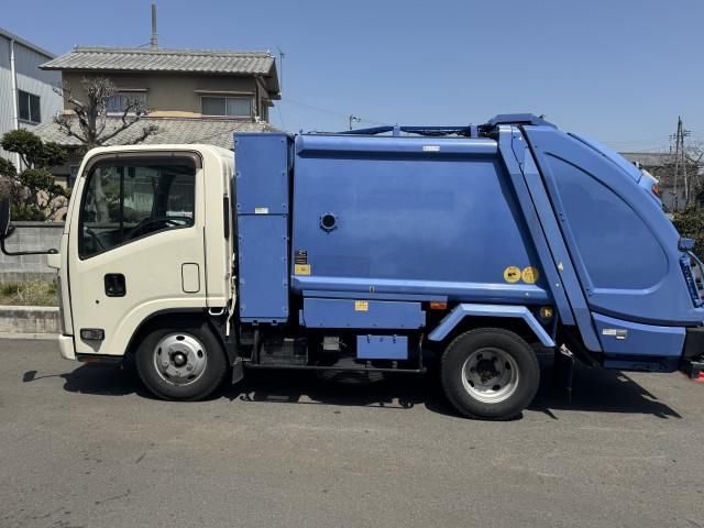 ISUZU ELF 2014 Image 31