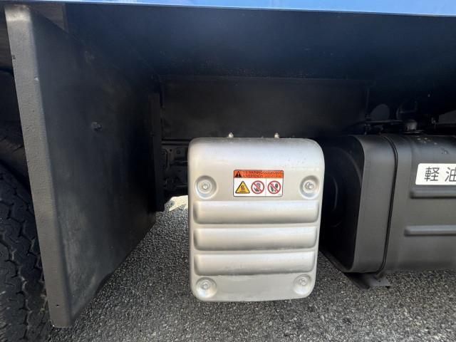 HINO DUTRO 2023 Image 31