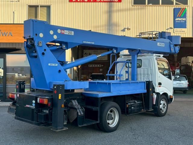 HINO DUTRO 2018 Image 31