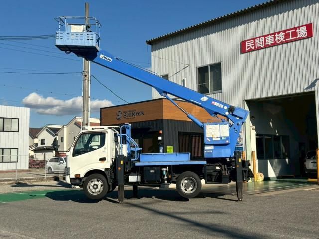 HINO DUTRO 2018 Image 31