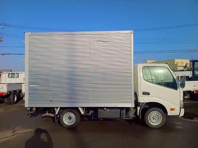 TOYOTA DYNA 2019 Image 31