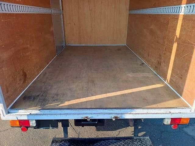 TOYOTA DYNA 2019 Image 31