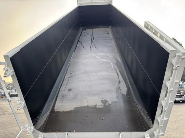 MITSUBISHI FUSOU SUPER GREAT 2025 Image 31