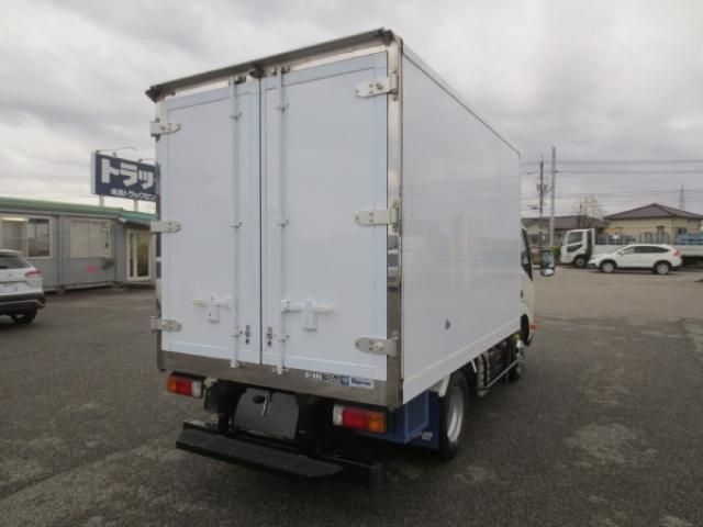 HINO DUTRO 2020 Image 31