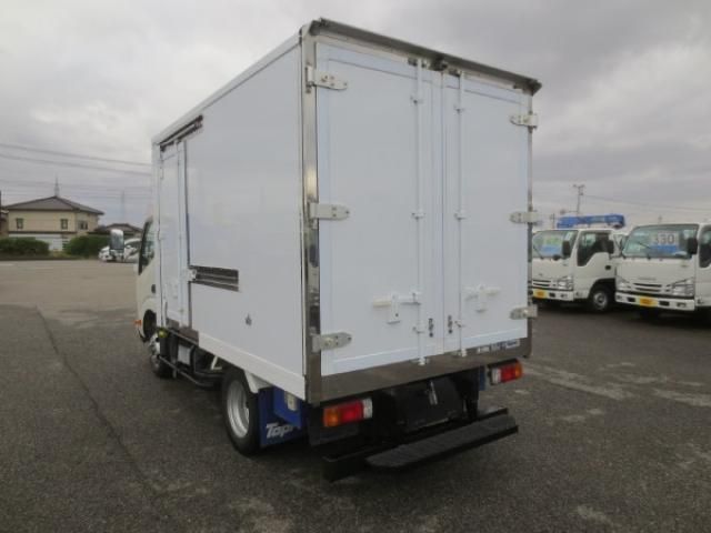 HINO DUTRO 2020 Image 31
