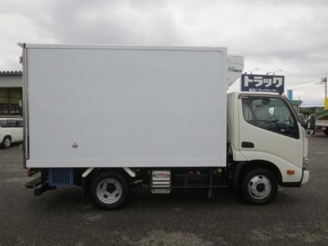 HINO DUTRO 2020 Image 31