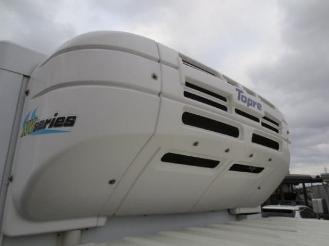 HINO DUTRO 2020 Image 31