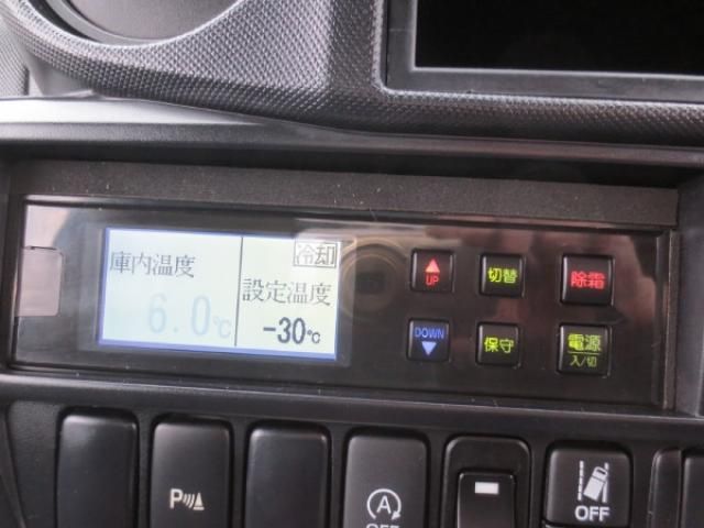 HINO DUTRO 2020 Image 31