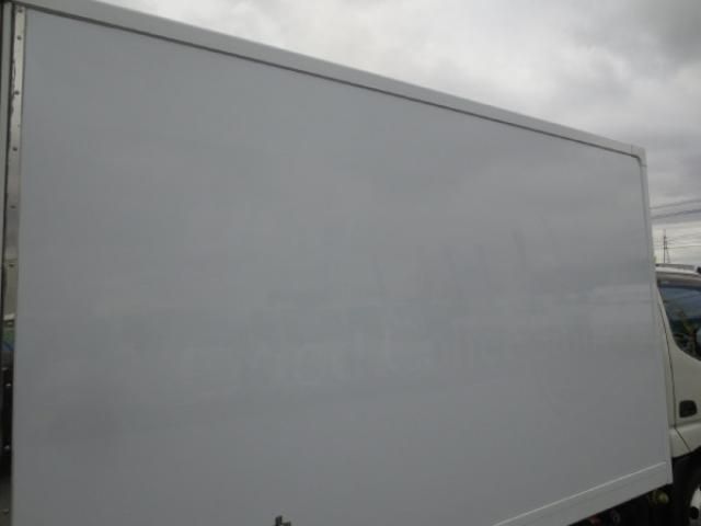 HINO DUTRO 2020 Image 31