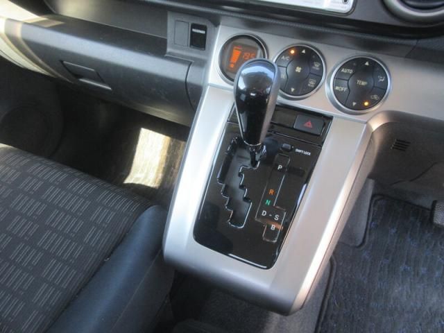 TOYOTA COROLLA RUMION 2011 Image 31