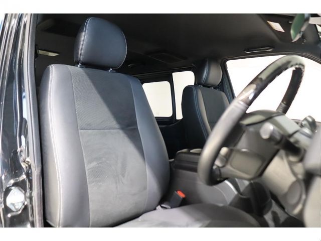 TOYOTA HIACE VAN 2WD 2021 Image 31