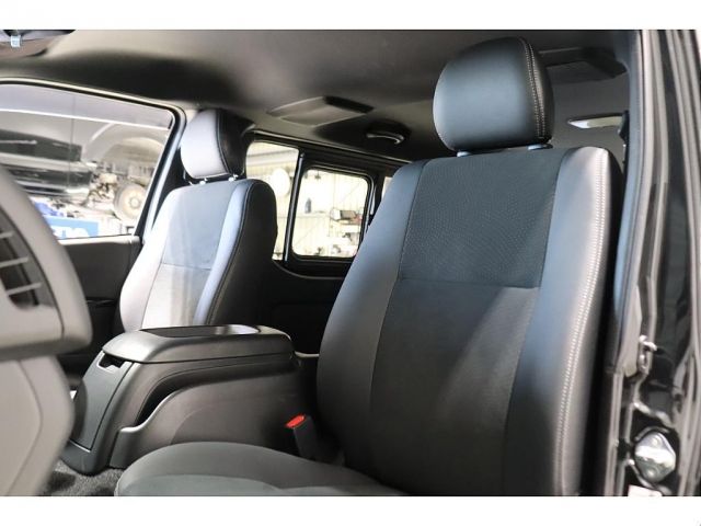 TOYOTA HIACE VAN 2WD 2021 Image 31