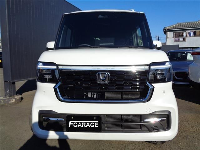 HONDA N BOX CUSTOM 2023 Image 31