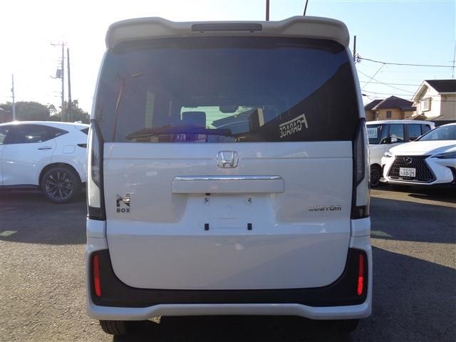 HONDA N BOX CUSTOM 2023 Image 31