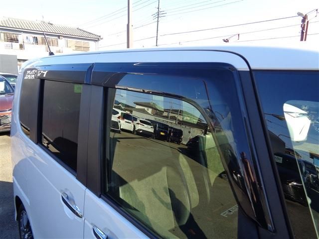 HONDA N BOX CUSTOM 2023 Image 31