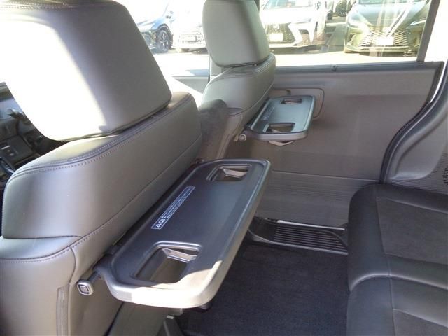 HONDA N BOX CUSTOM 2023 Image 31