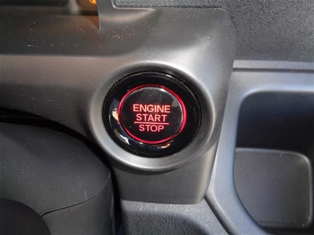 HONDA N BOX CUSTOM 2023 Image 31