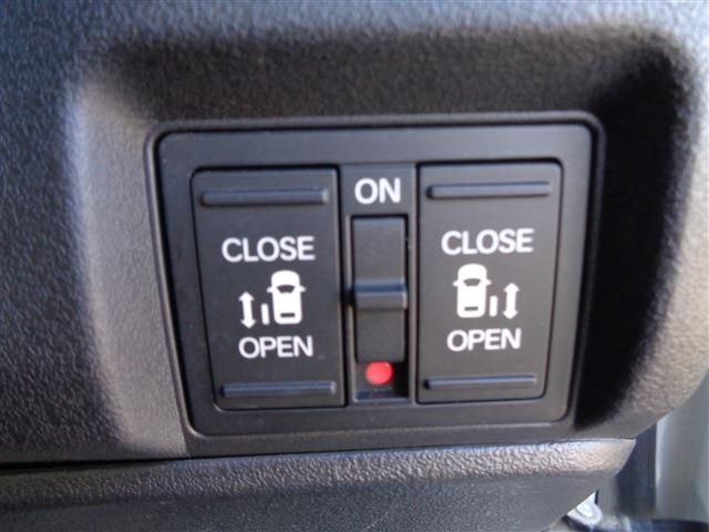 HONDA N BOX CUSTOM 2023 Image 31