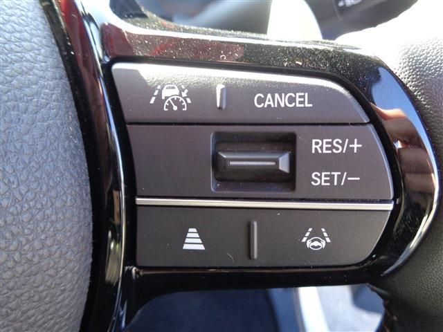 HONDA N BOX CUSTOM 2023 Image 31