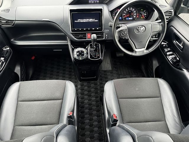 TOYOTA NOAH 2019 Image 31