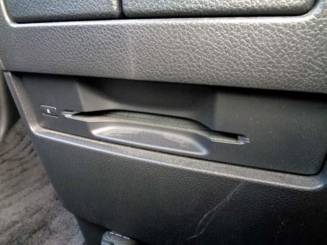 NISSAN ELGRAND 2019 Image 31