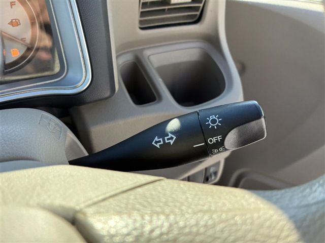 HONDA LIFE 4WD 2011 Image 31