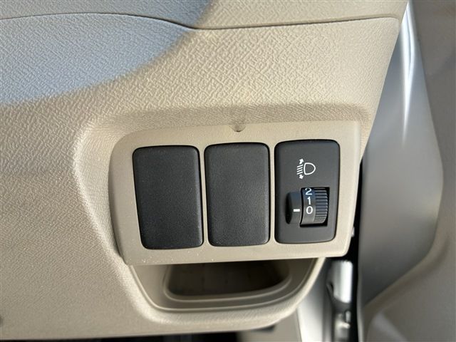 HONDA LIFE 4WD 2011 Image 31