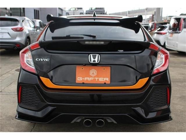 HONDA CIVIC HATCHBACK 2017 Image 31