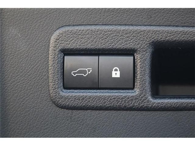 TOYOTA LEXUS NX300 2018 Image 31