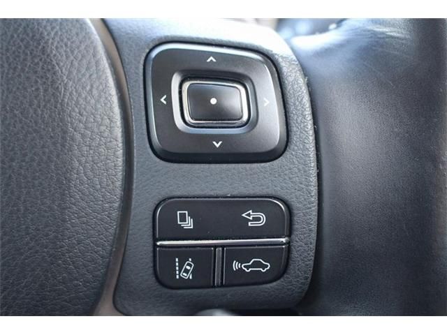 TOYOTA LEXUS NX300 2018 Image 31