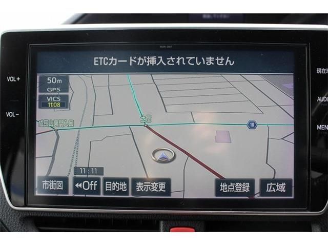 TOYOTA VOXY HYBRID 2017 Image 31