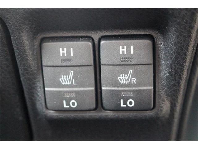 TOYOTA VOXY HYBRID 2017 Image 31