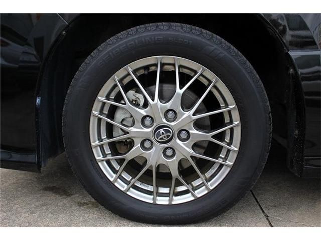 TOYOTA VOXY HYBRID 2017 Image 31