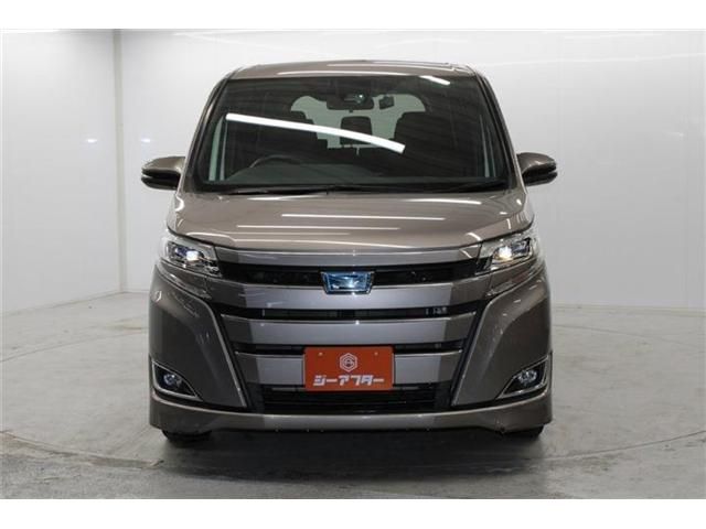 TOYOTA NOAH HYBRID 2018 Image 31