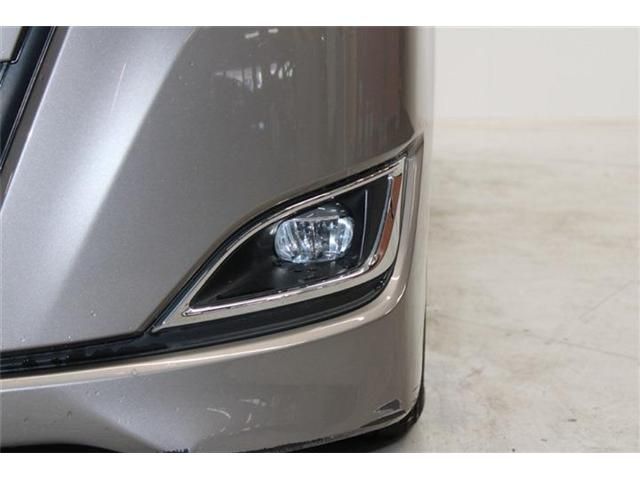 TOYOTA NOAH HYBRID 2018 Image 31