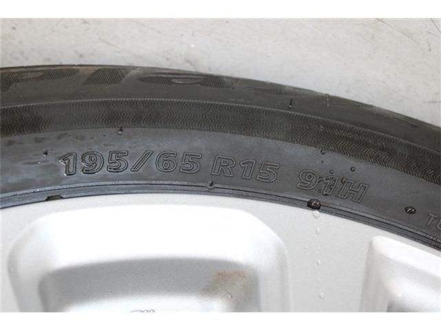 TOYOTA NOAH HYBRID 2018 Image 31