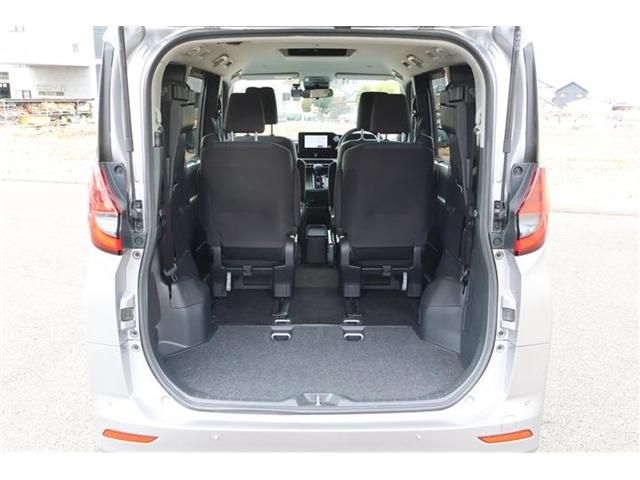 TOYOTA NOAH HYBRID 4WD 2022 Image 31
